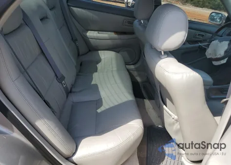 2001 Lexus Es 300 from USA, damaged, VIN JT8BF28G615105102